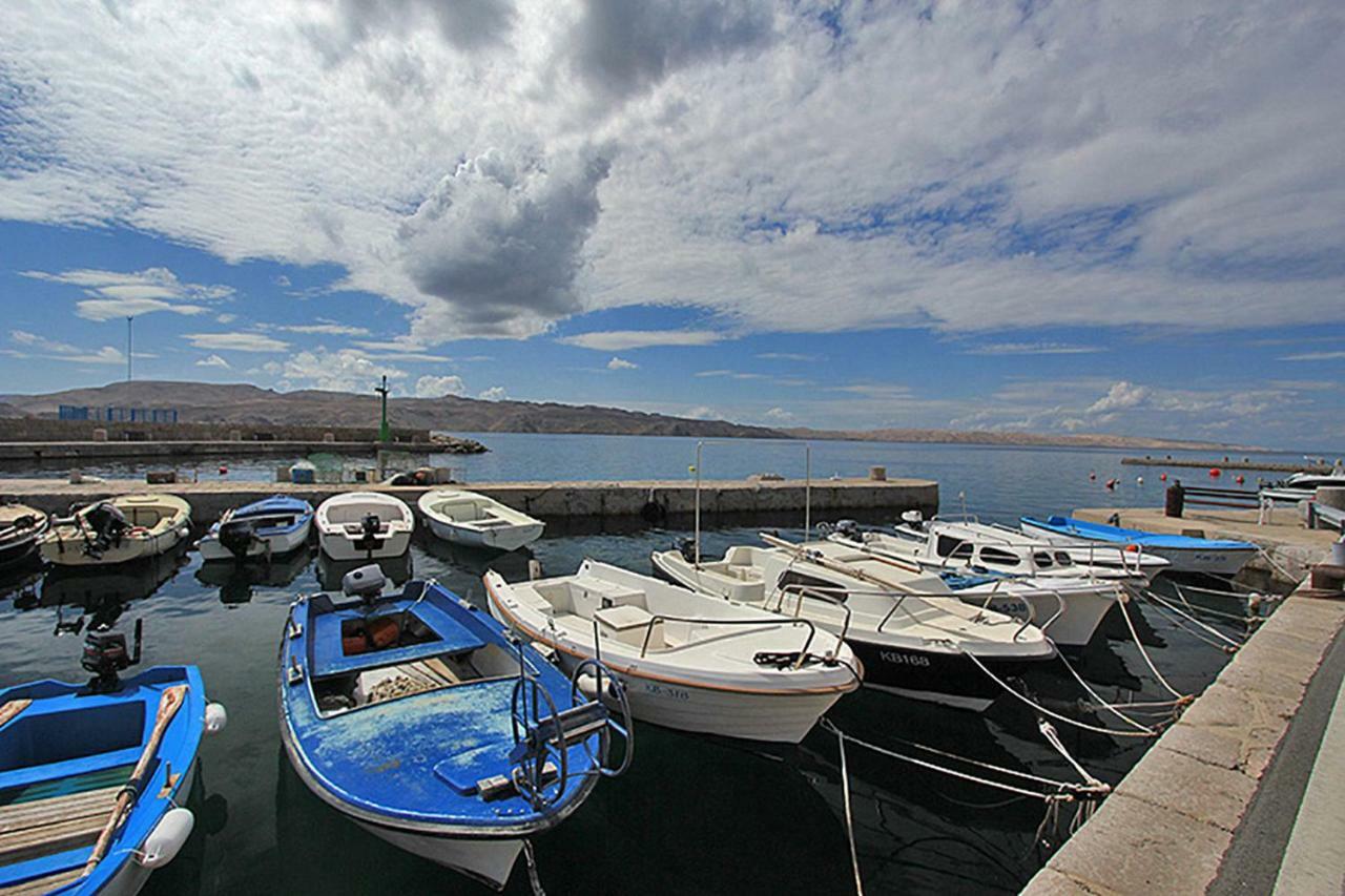Beachfront House Ivana With Pool - Renovated 2025 Cesarica Exterior foto