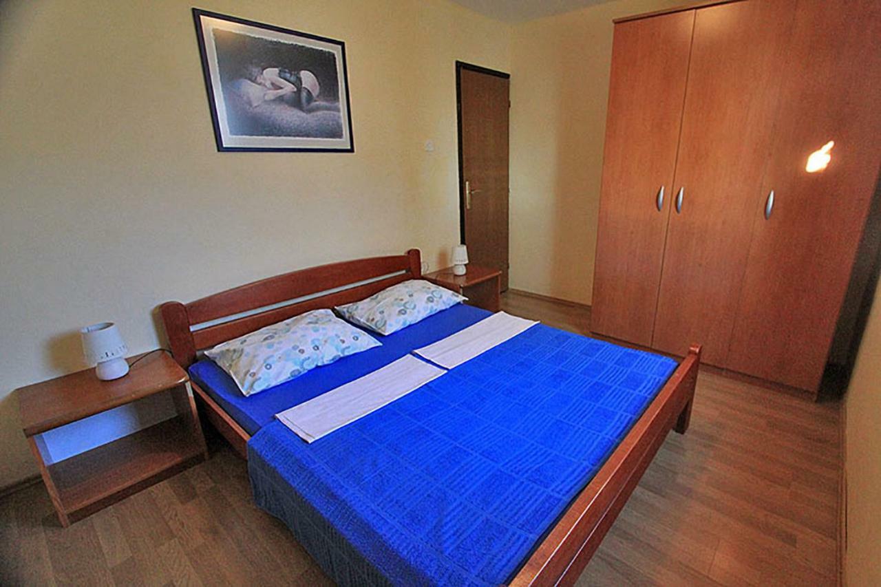 Beachfront House Ivana With Pool - Renovated 2025 Cesarica Exterior foto